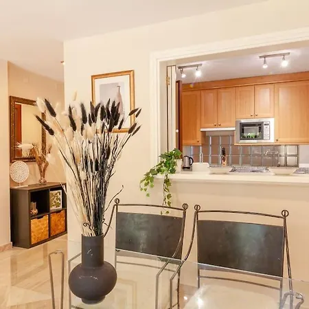 Apartmán Frontline 2 Bed Apartment, San Pedro De Alcantara *